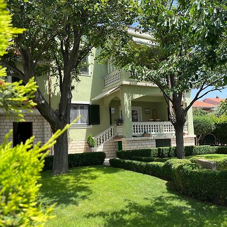 Apartman Adrijan Sukošan Kültér fotó